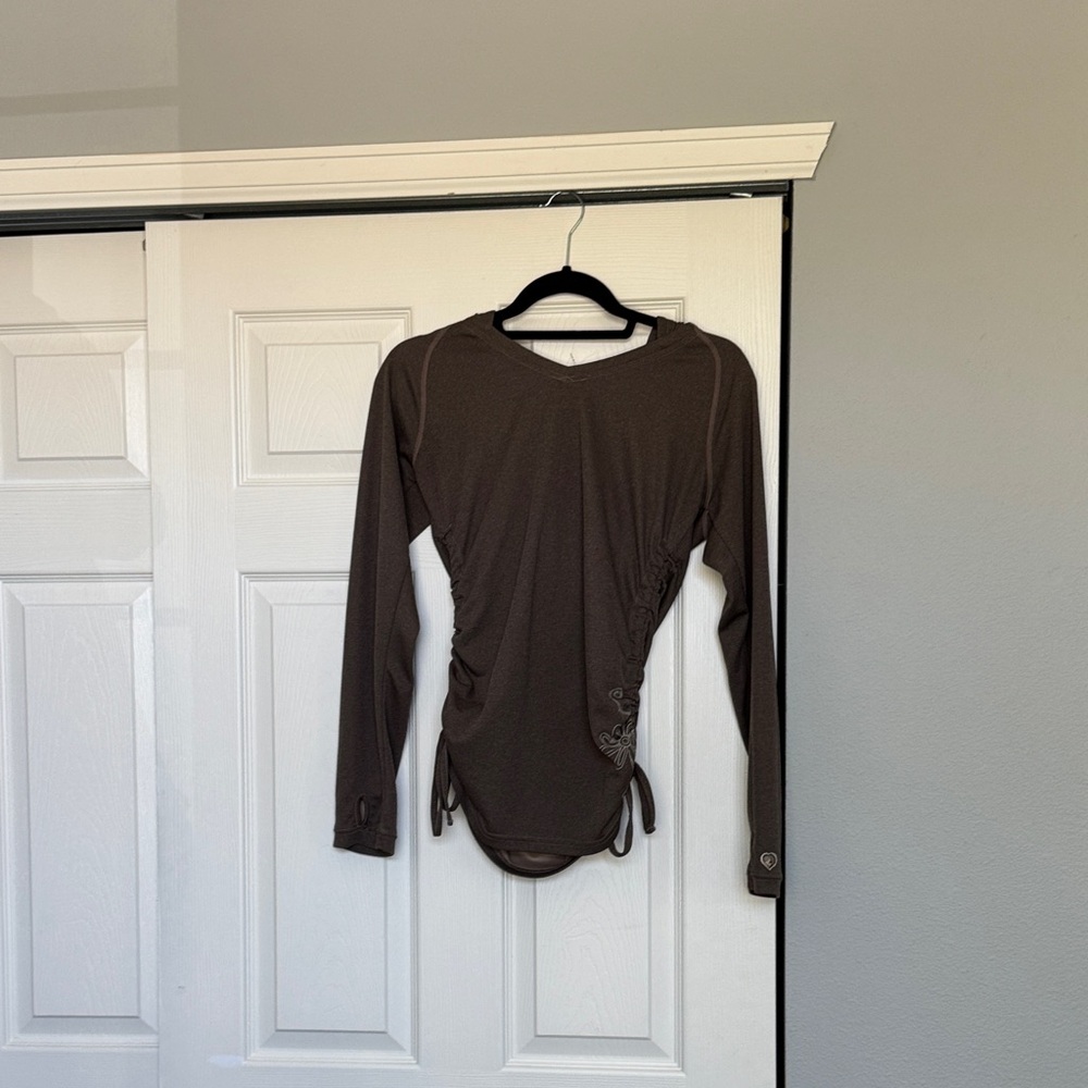 Kuhl long Sleeve Brown Ruched Side Top